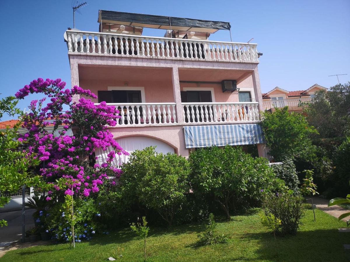 Apartments Daniela Vodice Exterior foto